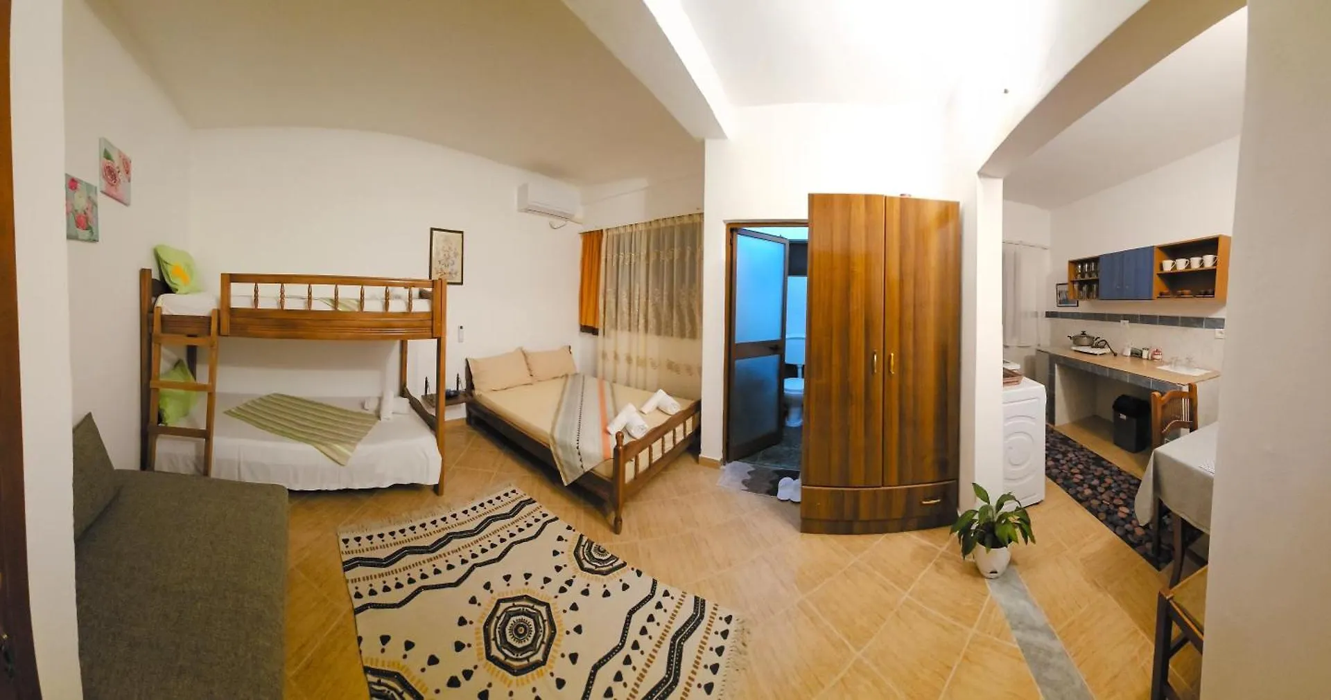 Vila Kulla Apartment Durres 0*,  Albania
